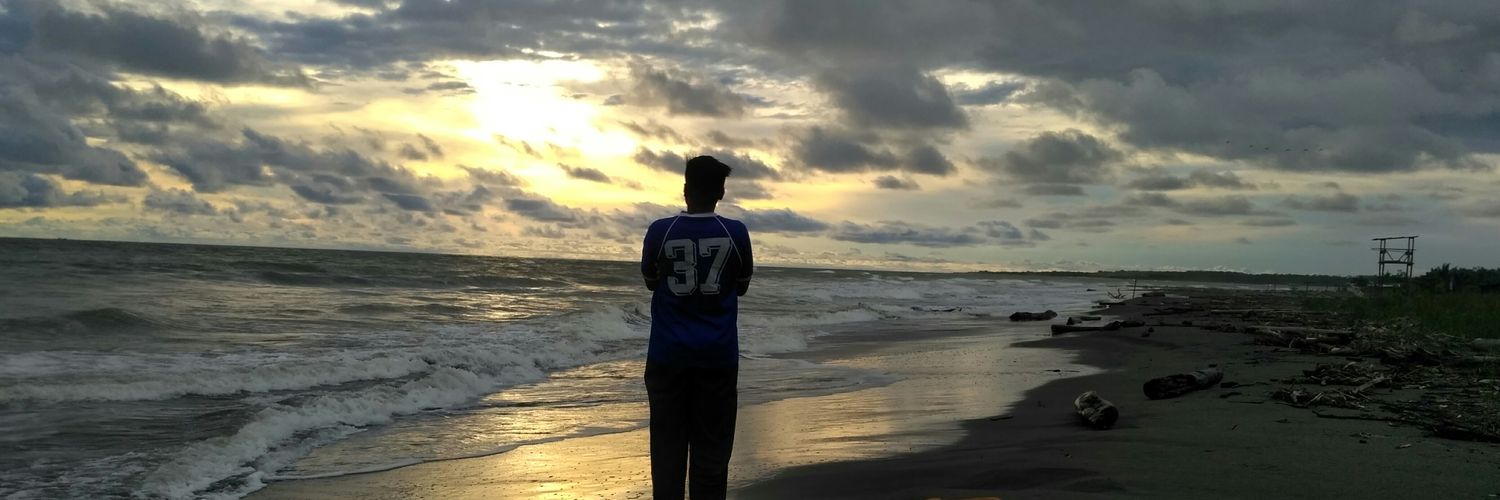 malfoon's profile banner image