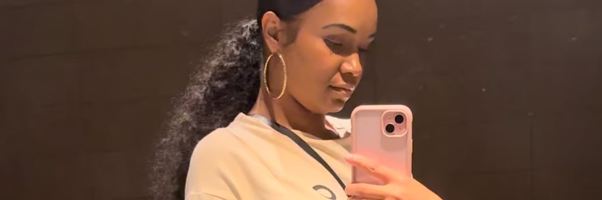 ayeTHTSkiesha's profile banner image
