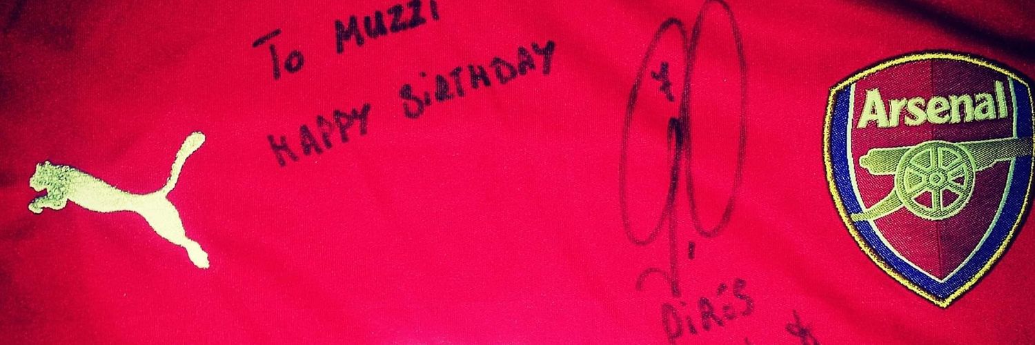 Muzzi banner
