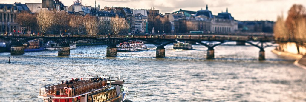 HelloParisUK's profile banner image