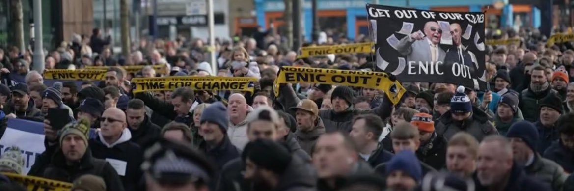 Liam Gallagher banner
