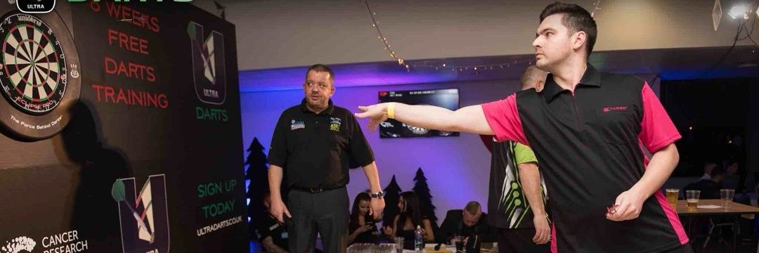 Darran Issitt banner