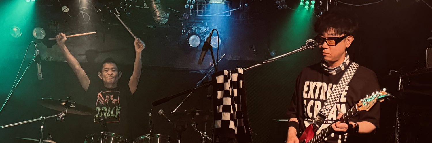 oken512's profile banner image