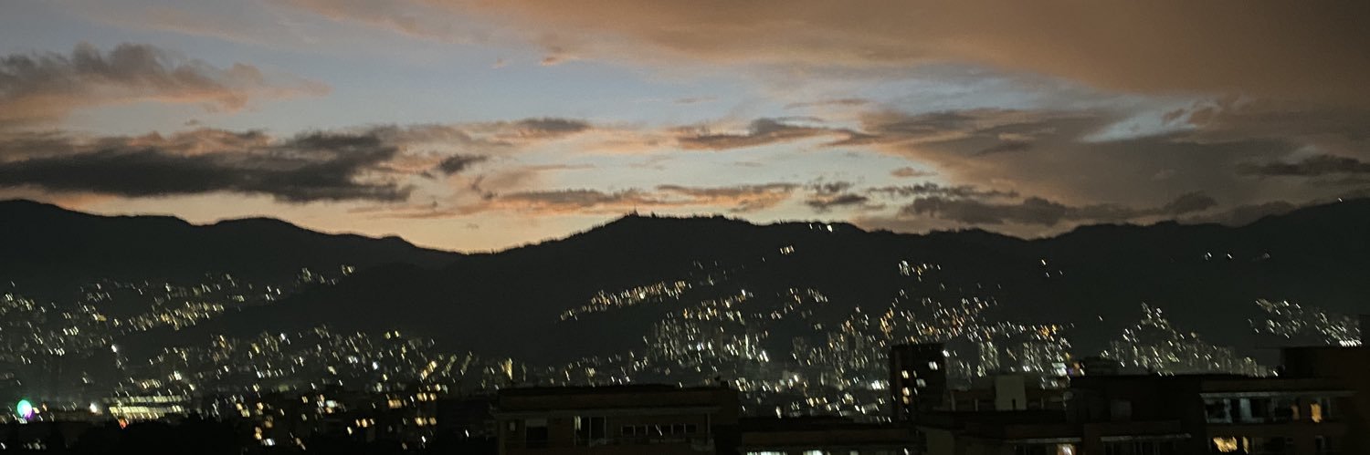 dani_ml15's profile banner image