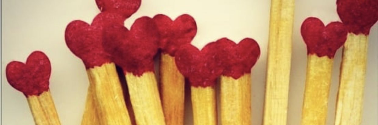 nayycelis's profile banner image
