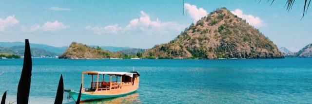 illonasalem's profile banner image
