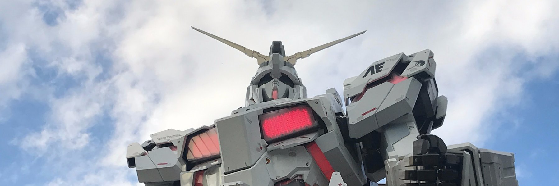 vtakahashi's profile banner image