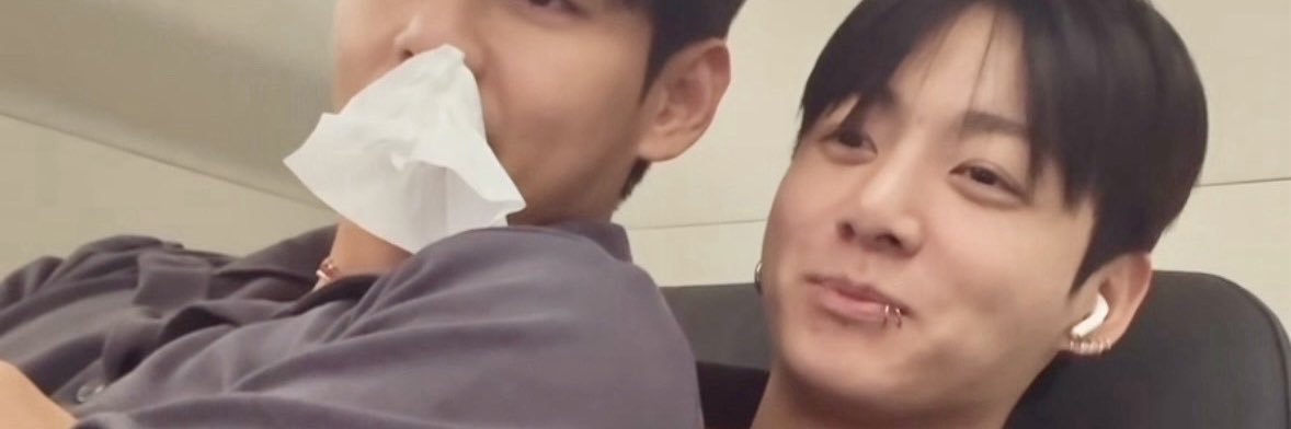 taetomyguk's profile banner image