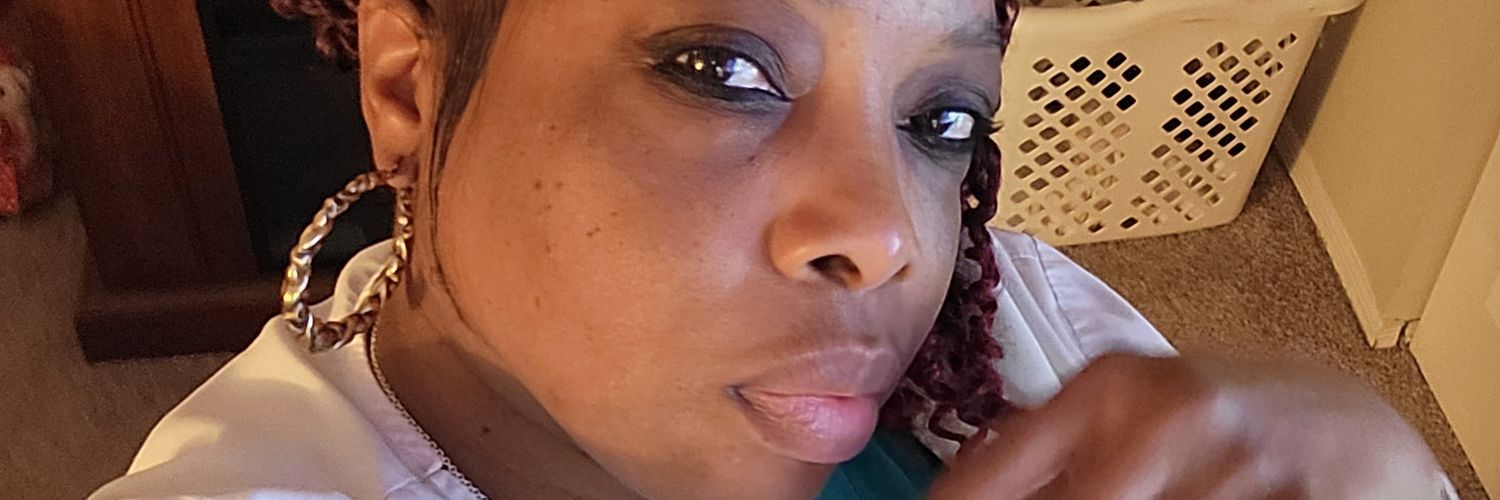 Mznaughty89's profile banner image