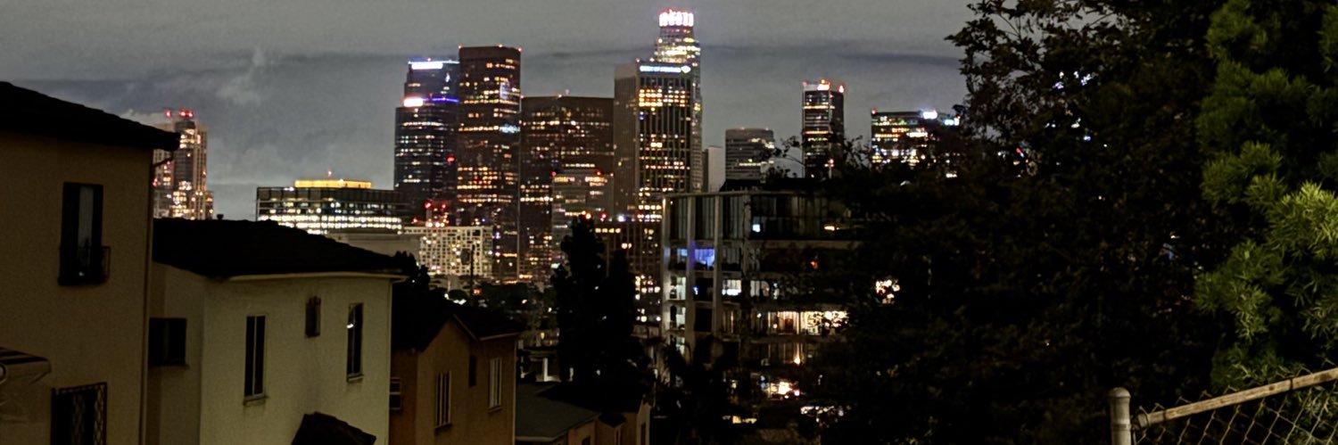 champagnetety's profile banner image