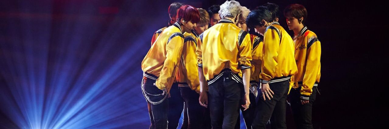 9697989902_d's profile banner image