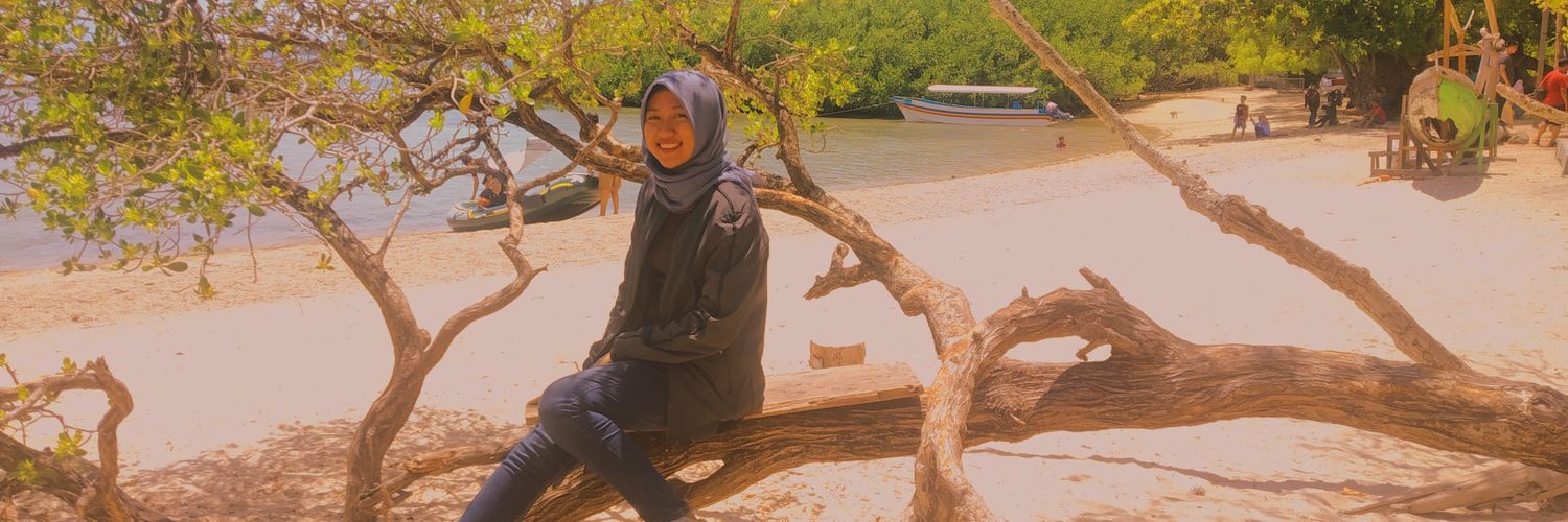 intannndt's profile banner image