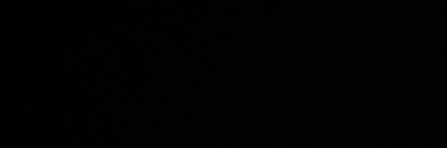 م banner