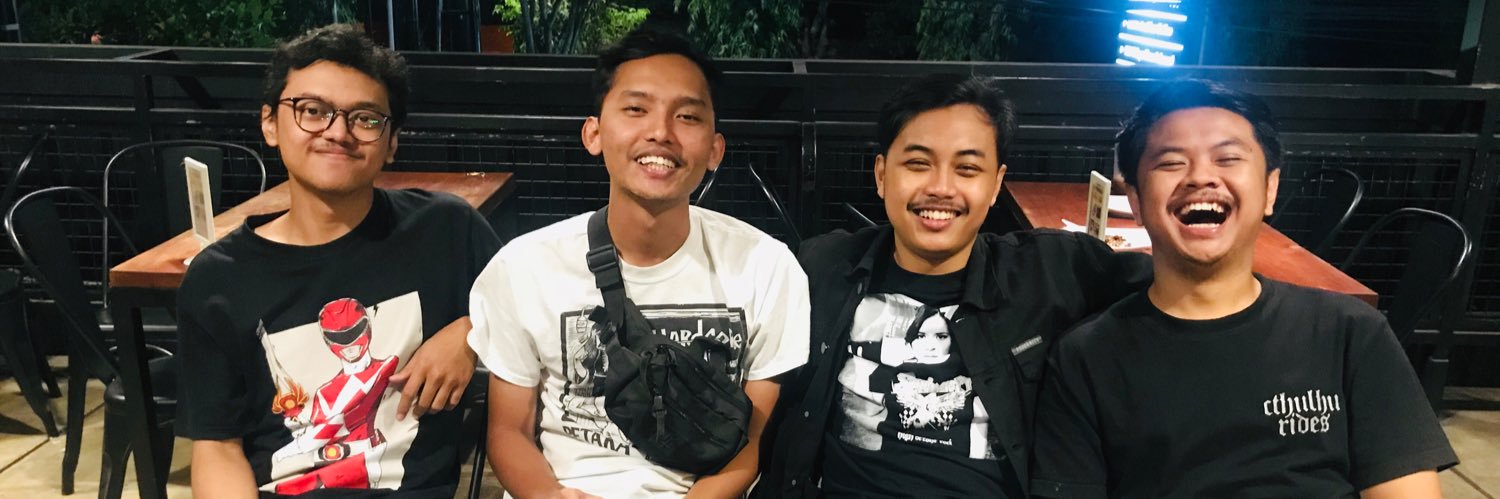pradityatrio's profile banner image