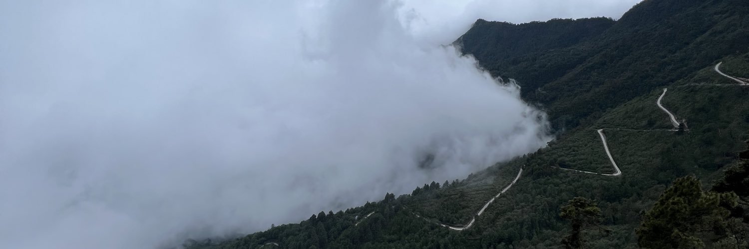 qruokhv's profile banner image