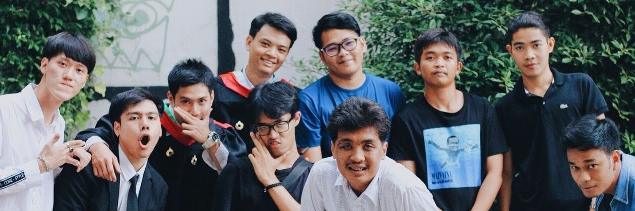 bu0022's profile banner image