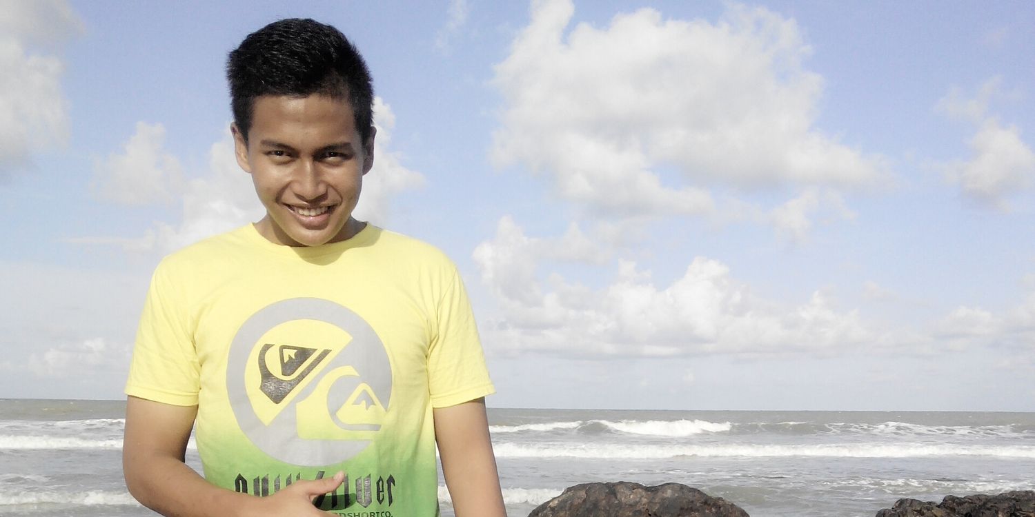 amirlevis's profile banner image