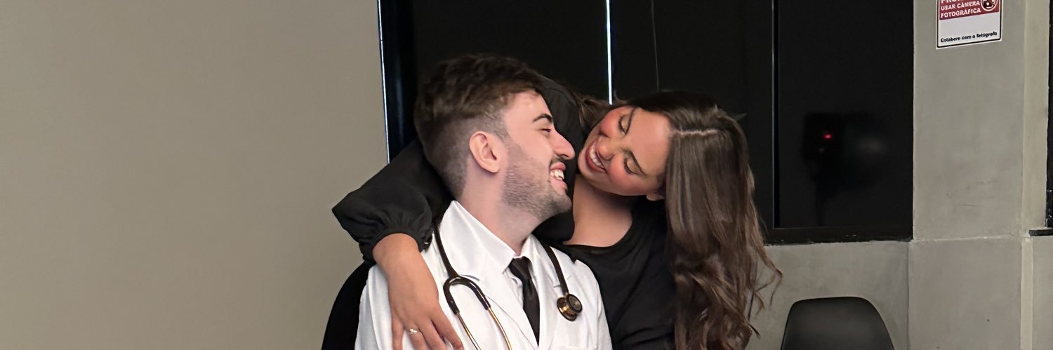 emilyrocham's profile banner image