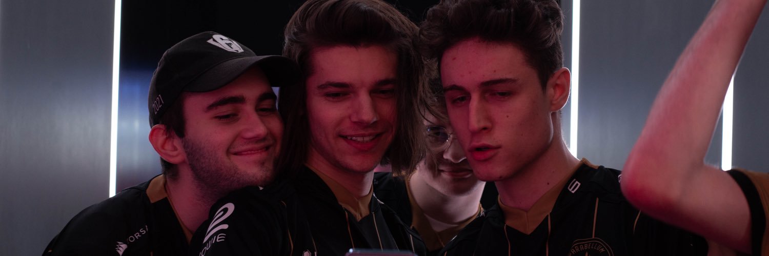 Melted banner
