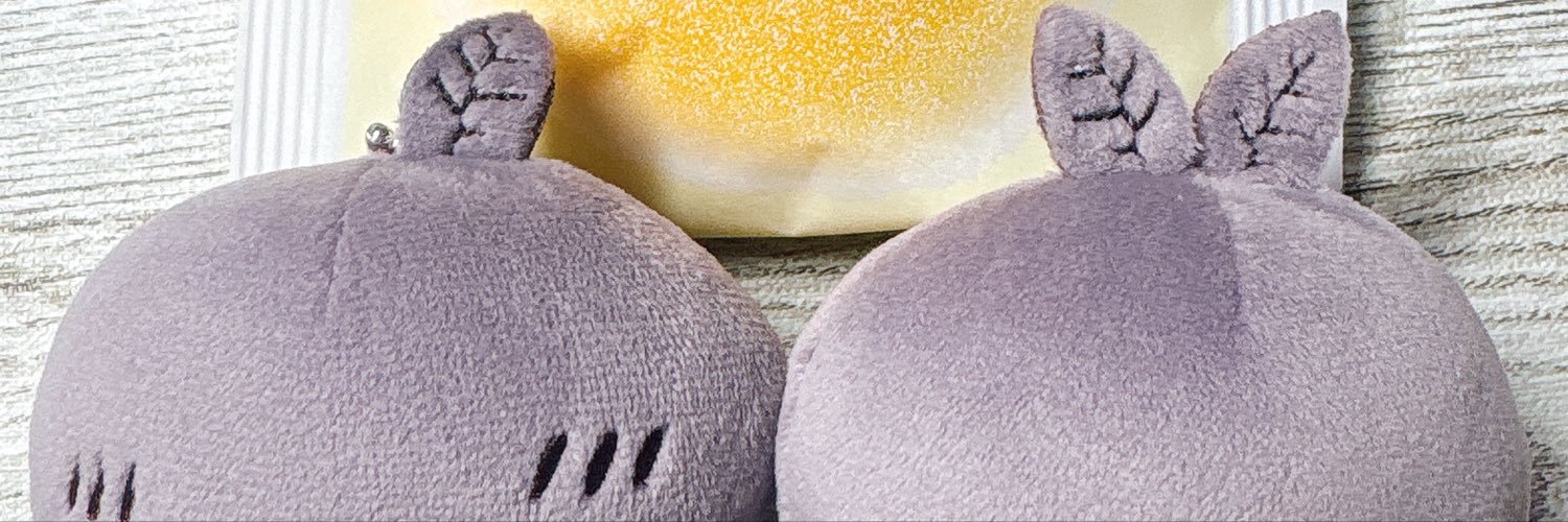 plasticherryism's profile banner image