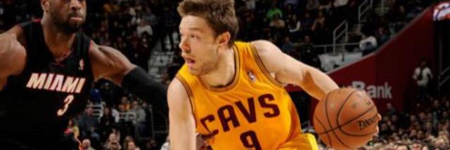 Delladova's profile banner image