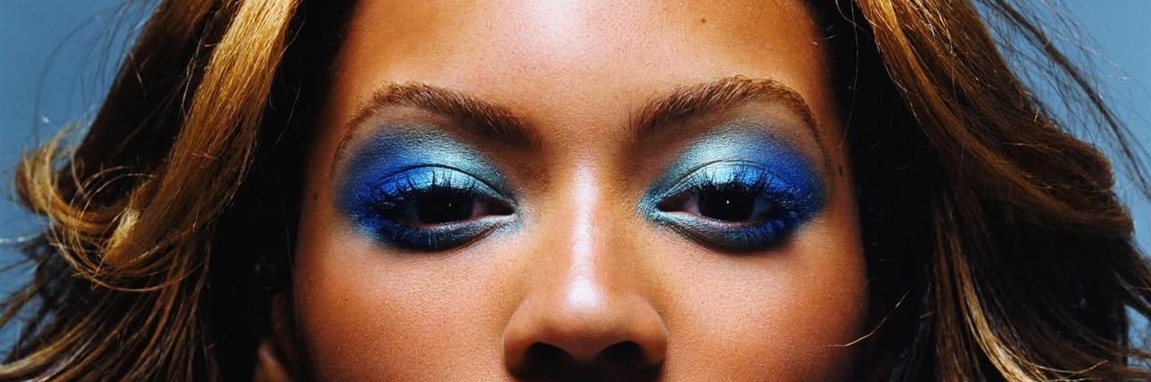 🪩 cozy w/ leviis jeans 🍍🍴 banner