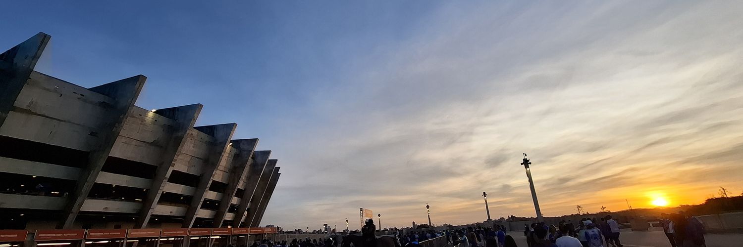 flavioribeeiro's profile banner image