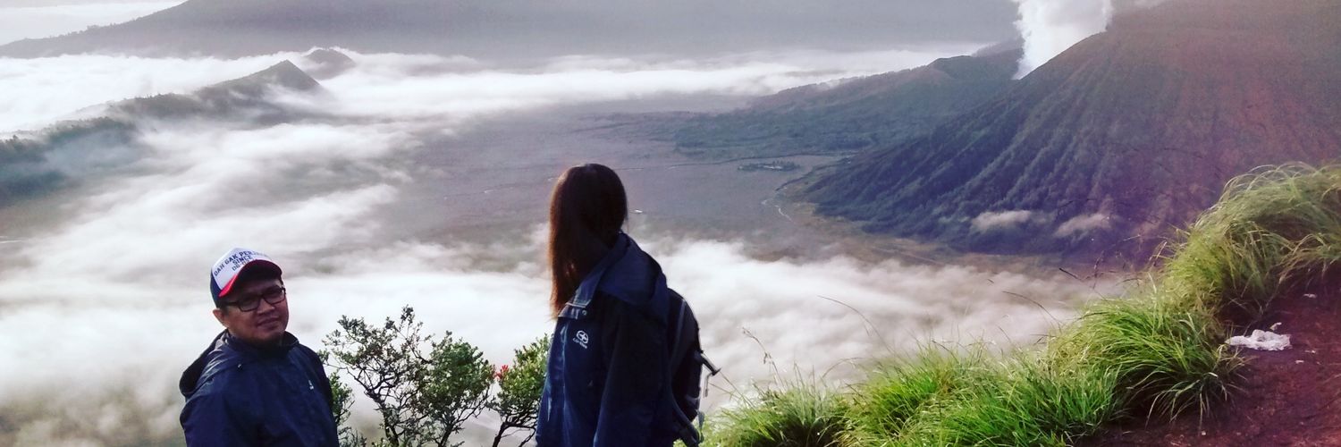 NgkongKoil's profile banner image