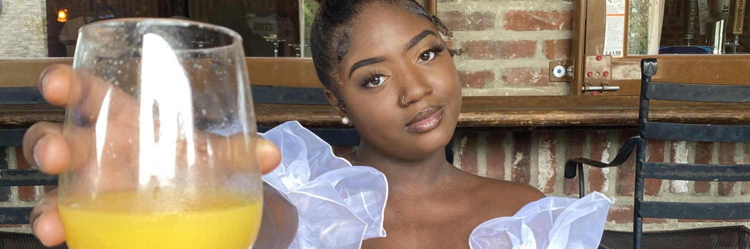 Corri G🧚🏾 banner