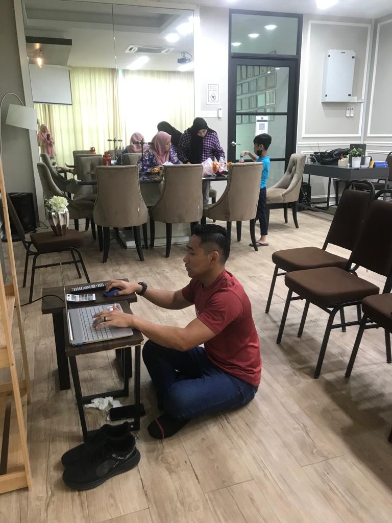 izzadroslan's profile banner image
