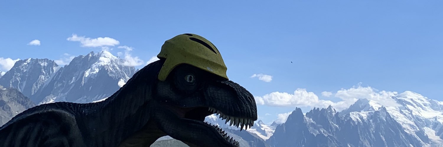 PMessenet's profile banner image