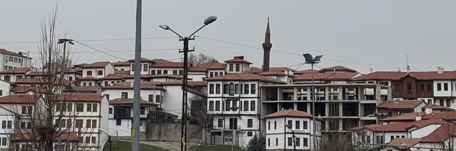 Adriana, nar tanesi. banner