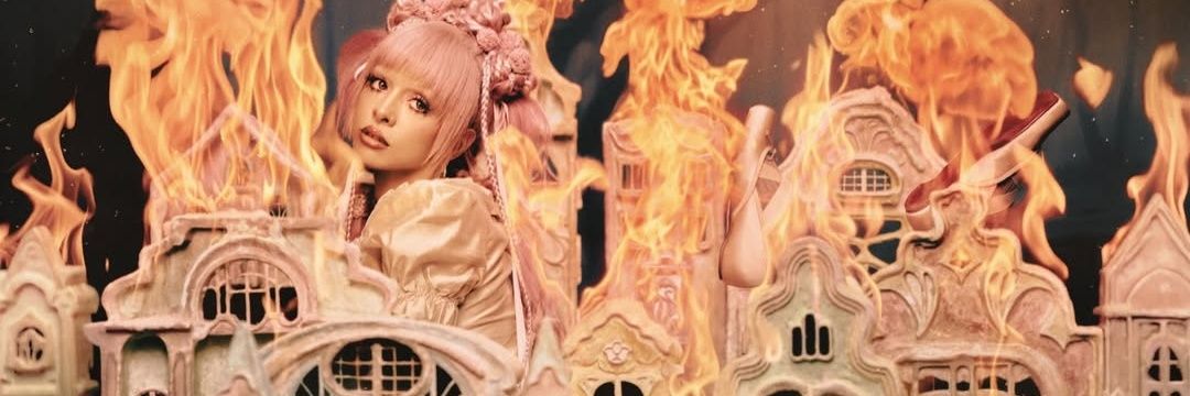 mandita (Circle's fanclub) banner