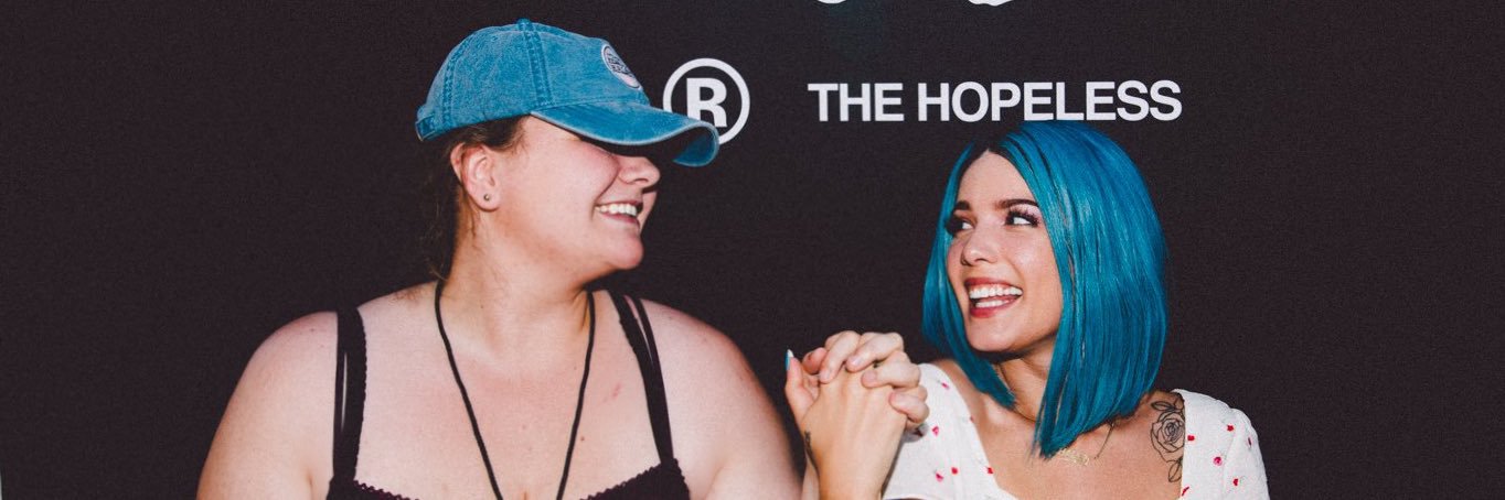 steppedonabee's profile banner image