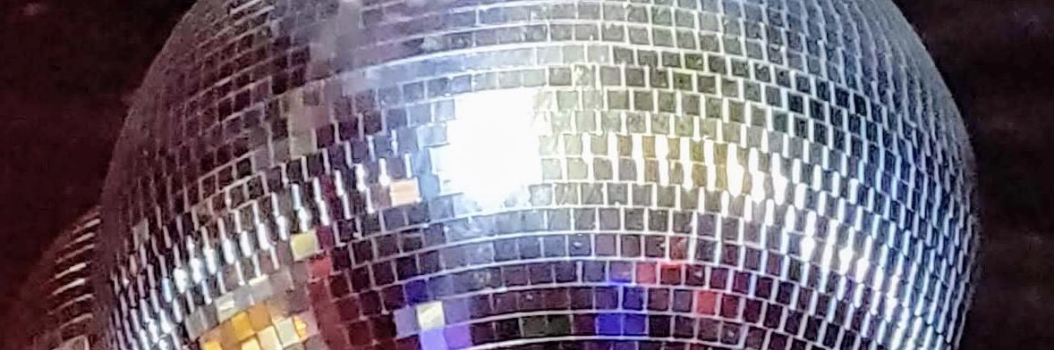vickytor2's profile banner image