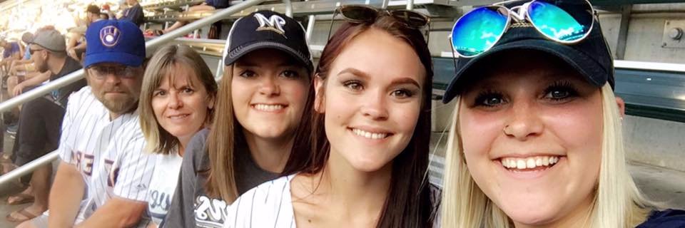 taytay_thomp's profile banner image