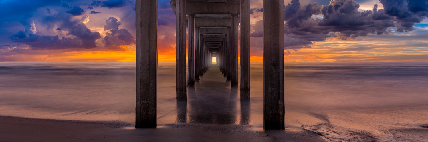 Peter Lik's banner