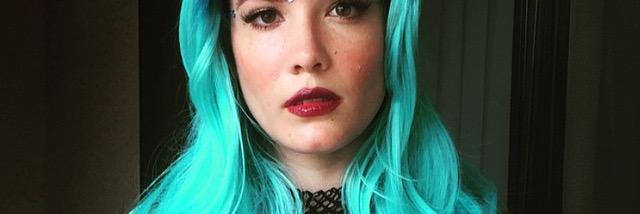 queenrobm's profile banner image