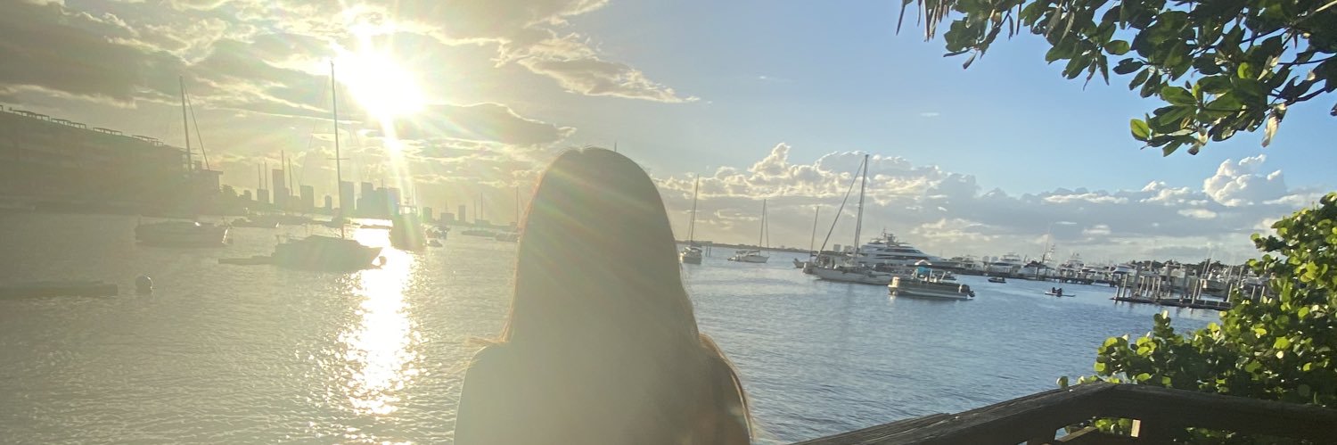 wanda_isaury's profile banner image