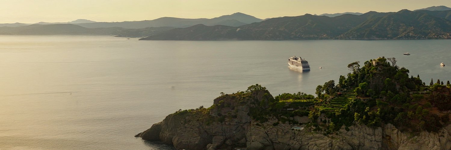 Regent Seven Seas Cruises banner