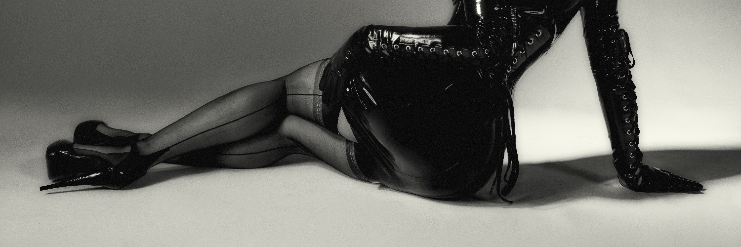 Mistrix Sade - NYC Alpha Femme Fatale banner