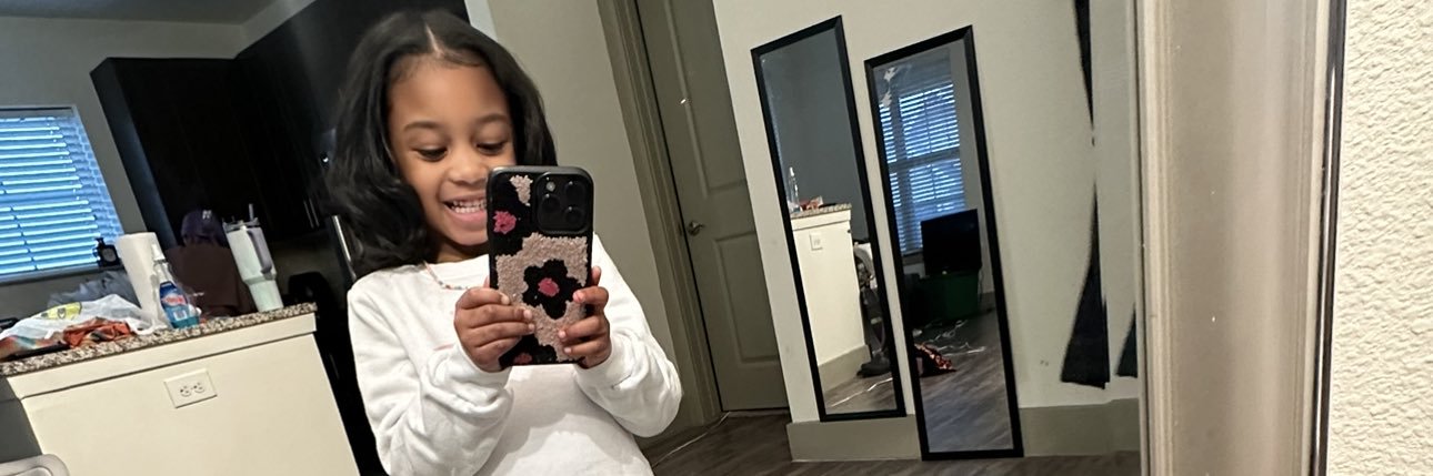 Denaisha_'s profile banner image