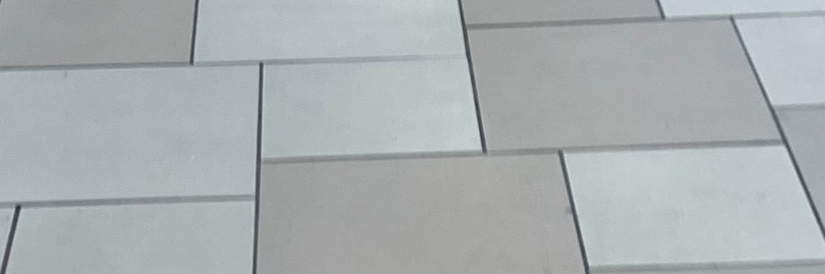 ねむい banner