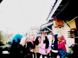 tiw_pratiwi's profile banner image