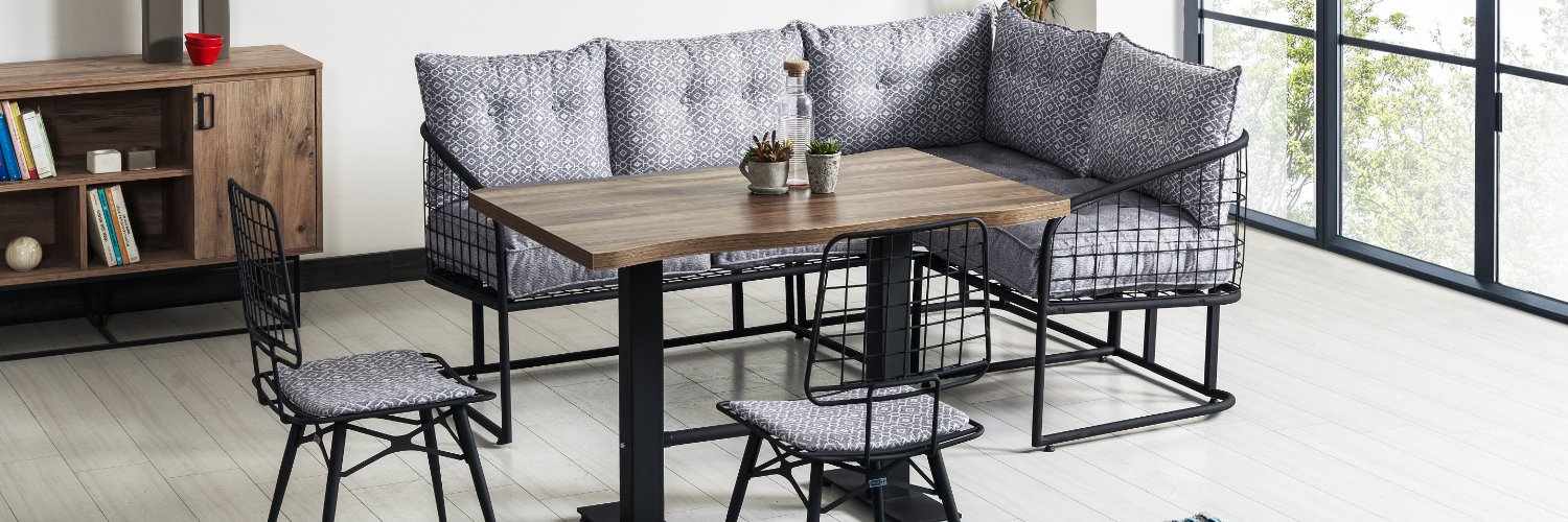 Dengema's profile banner image