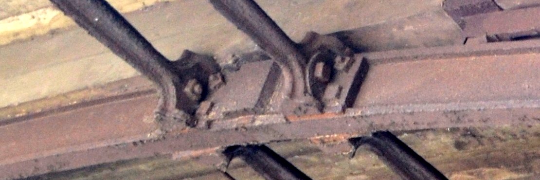 Puente de Hierro banner