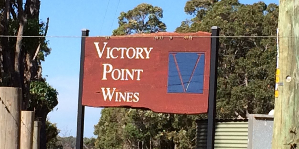 vpwines's profile banner image