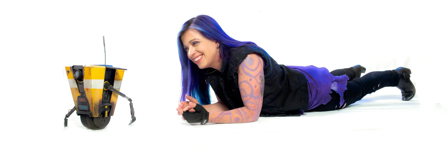 💜 LoveLaughLeslie 💜's banner