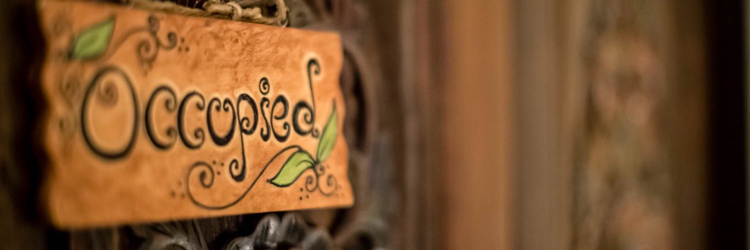 Luonsa's profile banner image