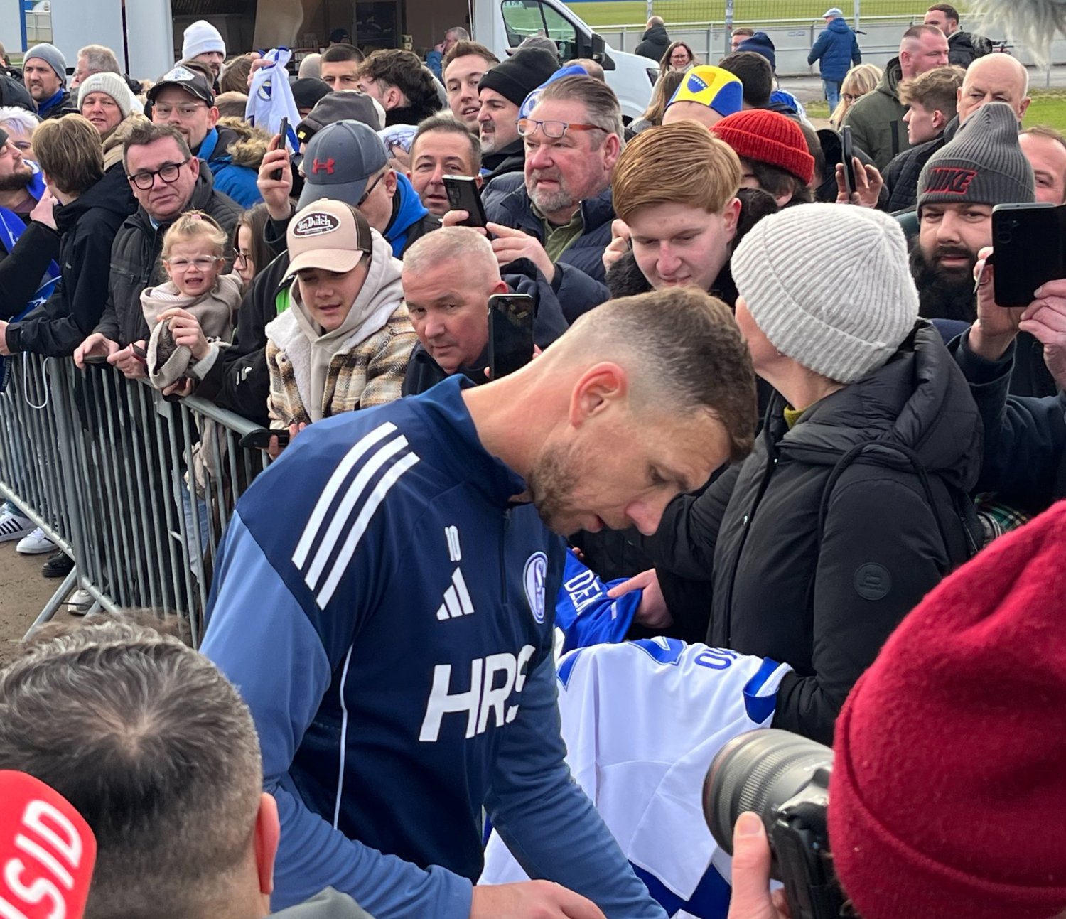 Edin Džeko 10-Fans (@dzeko_diamond) / Posts / X
